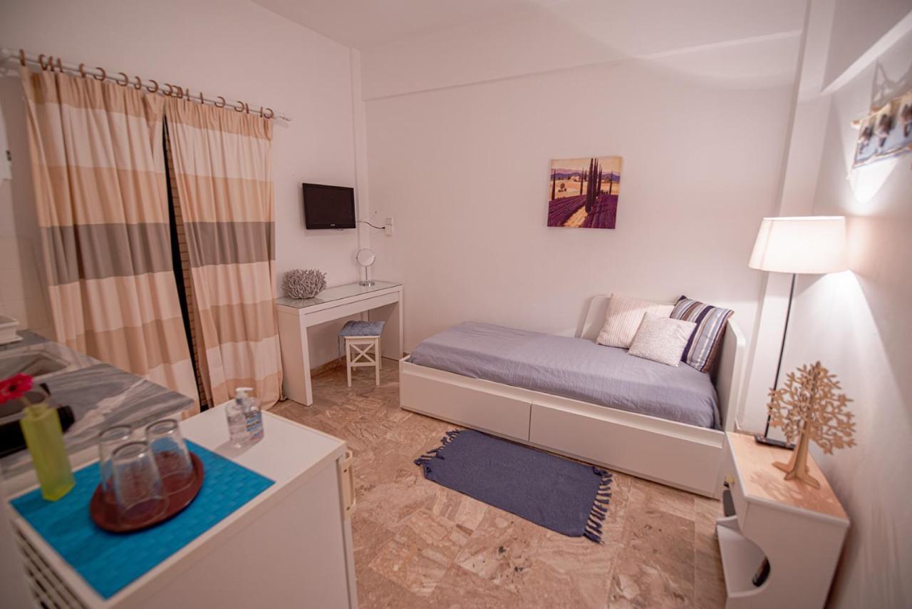 Stella Studios Poros Town Exterior foto